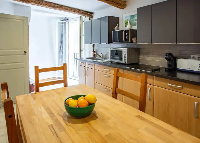 Maison De L'Orb Ferienhaus *